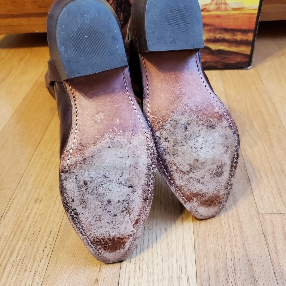 🧿 LOVED UP CONCHA BOOTS - Picture 4 of 14